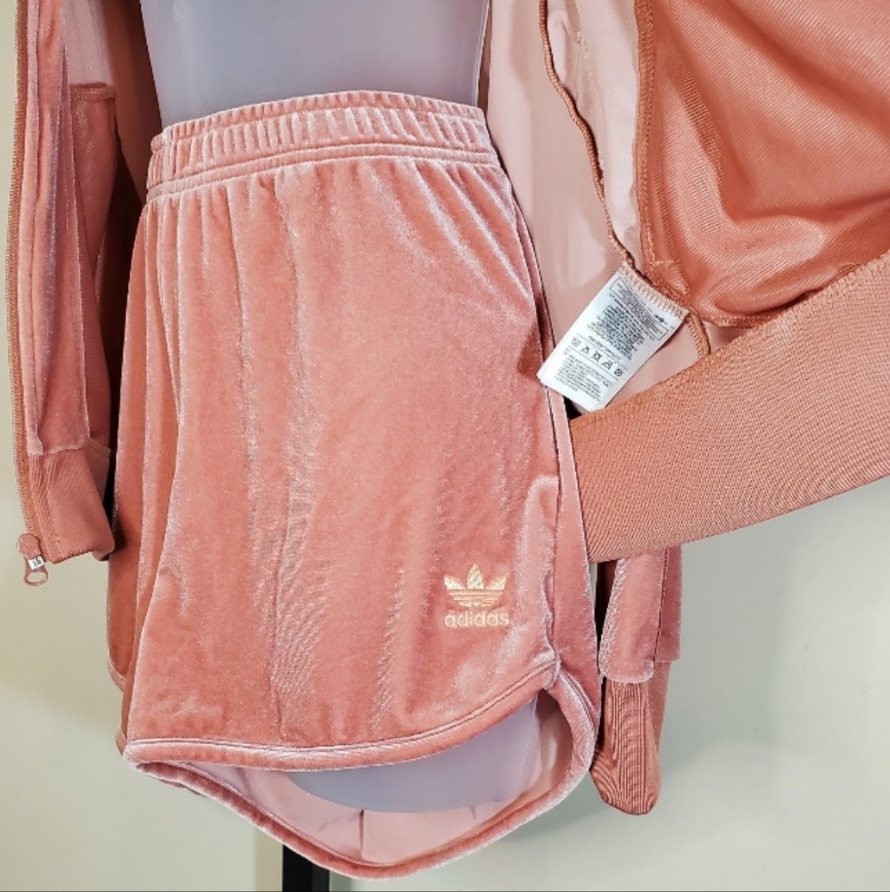 Adidas Originals Pink Velvet Jacket and Shorts Small - Picture 5 of 8